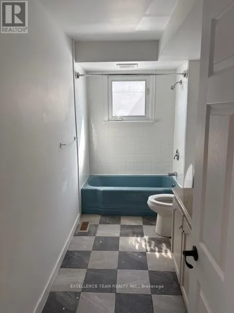 69-73 LEONIA STREET W