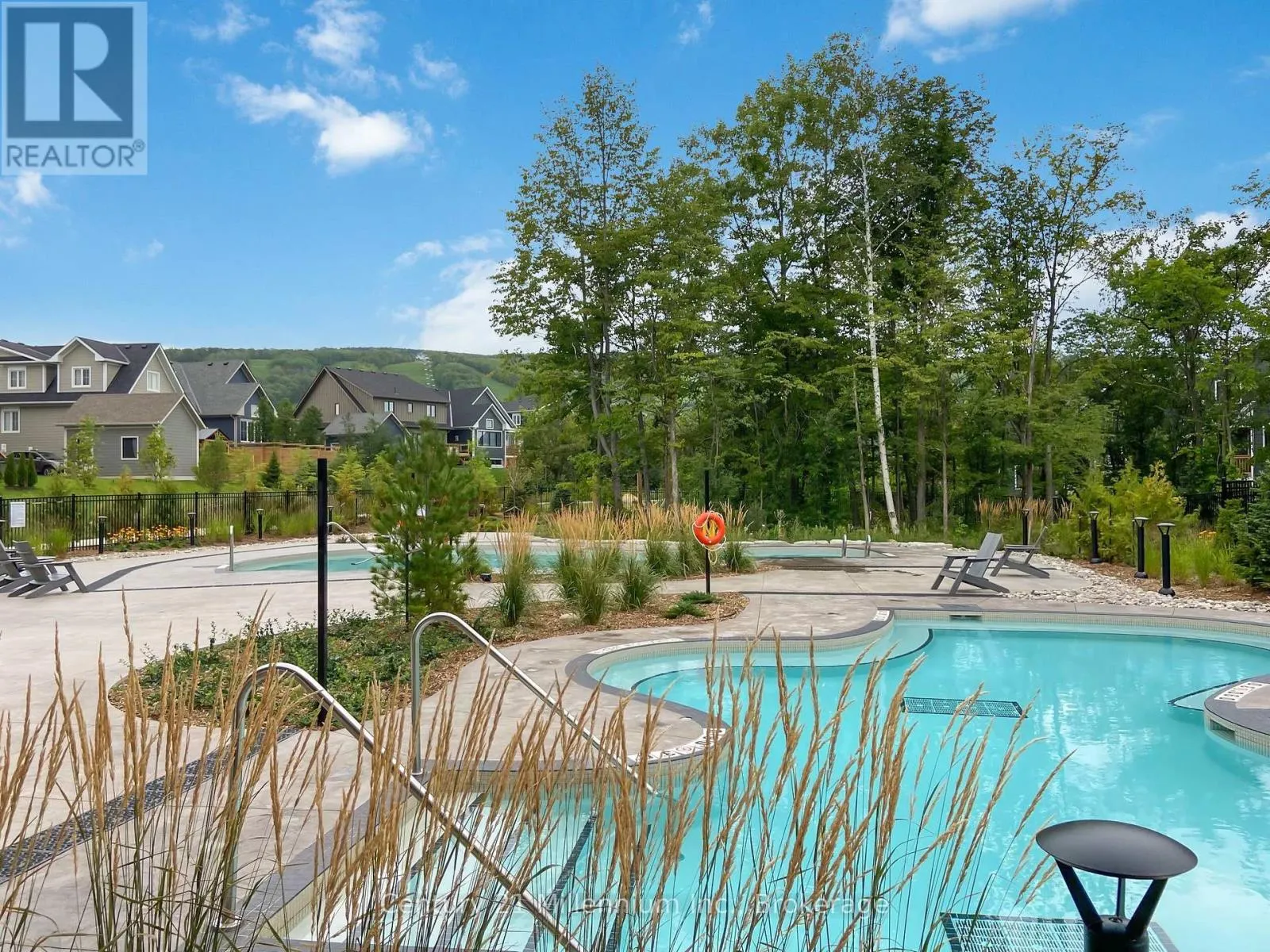 359 YELLOW BIRCH CRESCENT