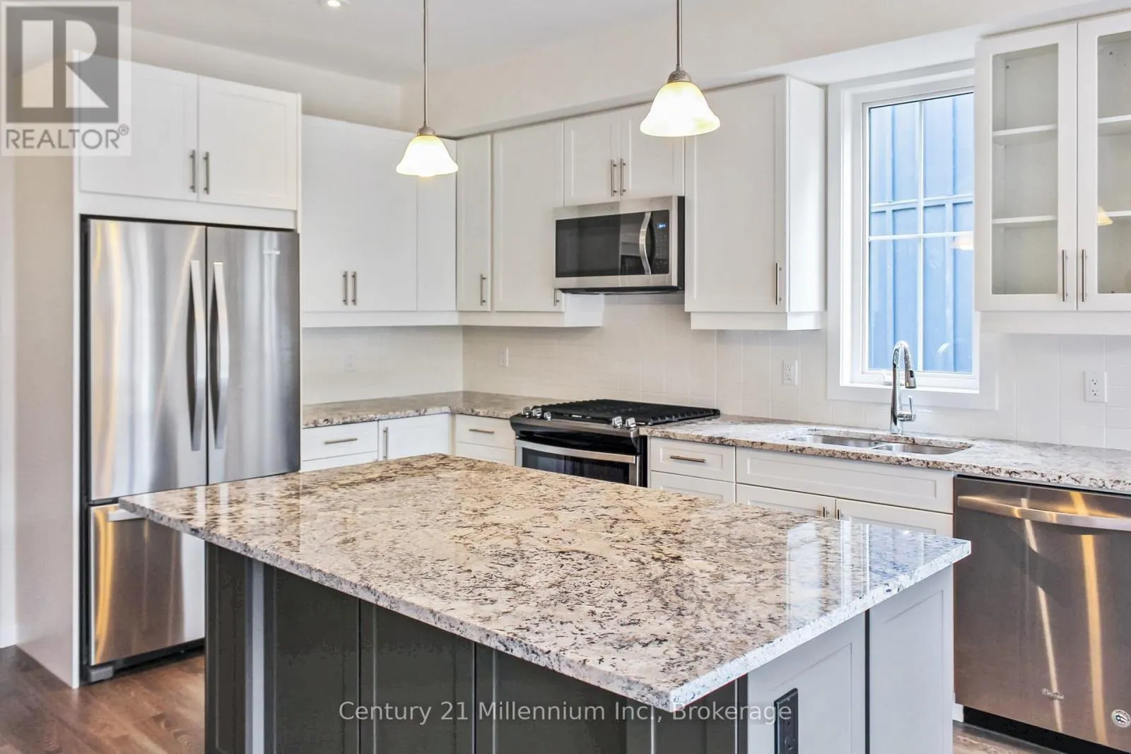 359 YELLOW BIRCH CRESCENT