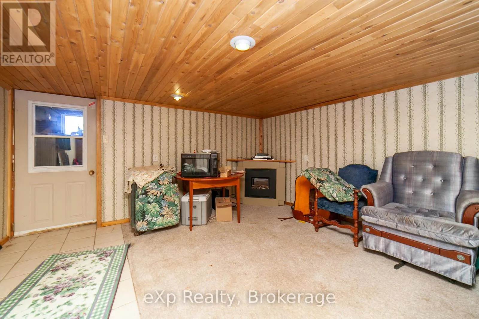 138268 GREY ROAD 112