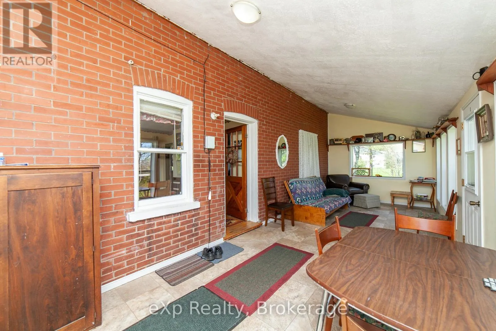 138268 GREY ROAD 112
