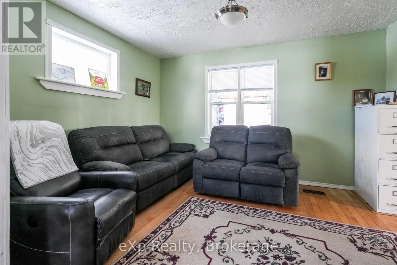 138268 GREY ROAD 112