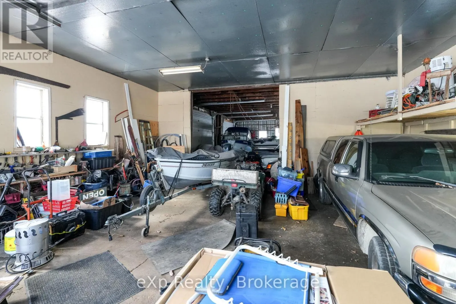 138268 GREY ROAD 112