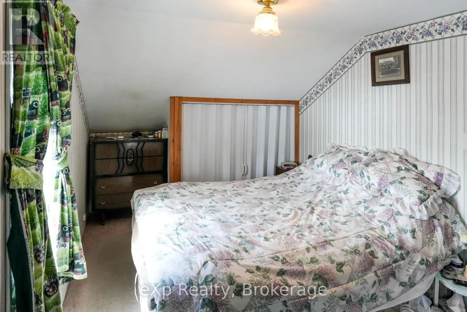 138268 GREY ROAD 112