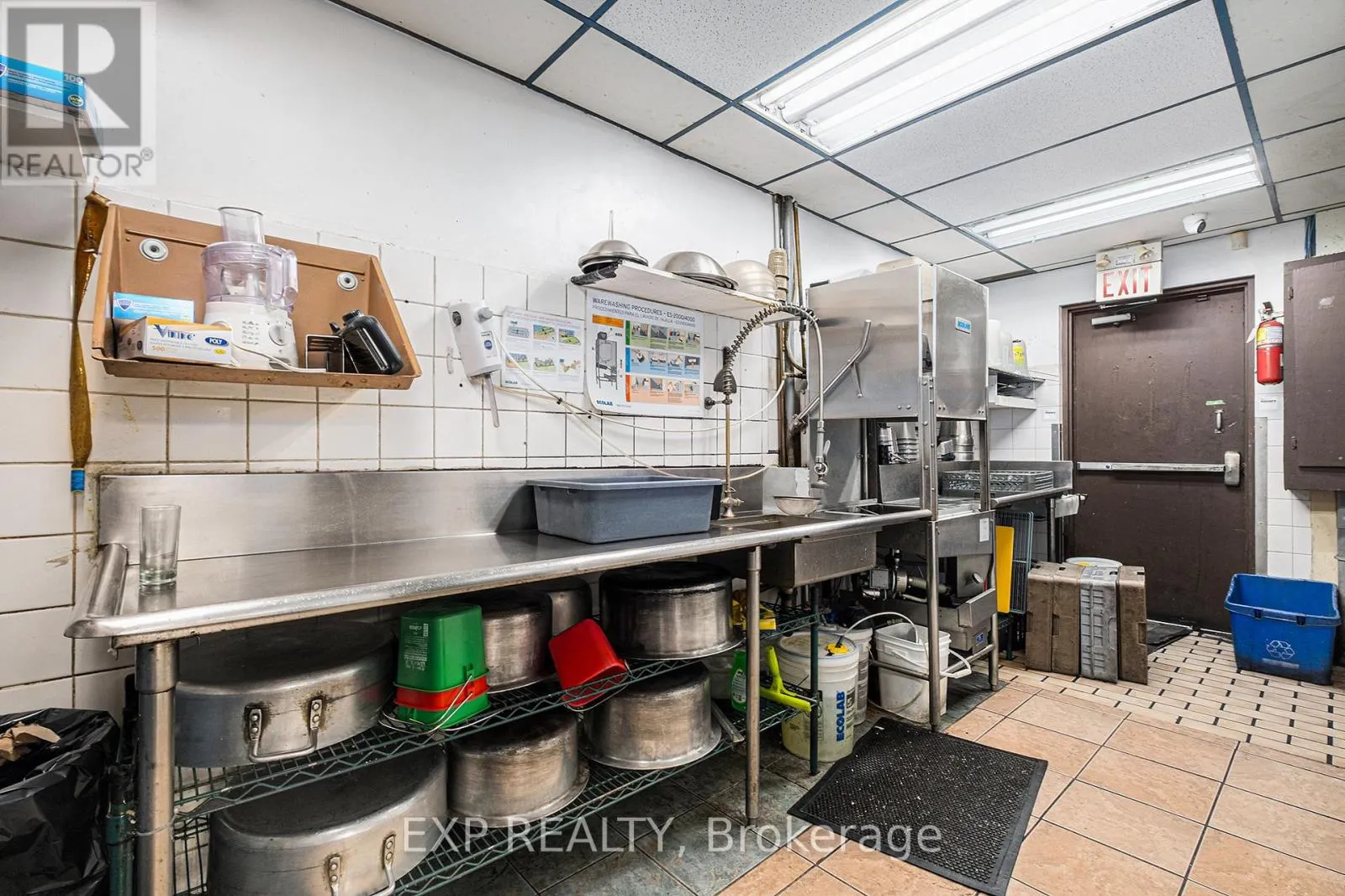 1 - 704 FOURTEENTH STREET W