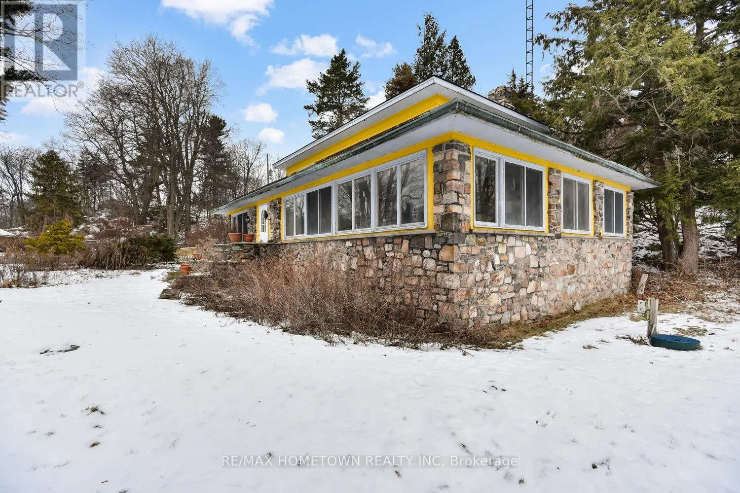 25 VANSTON ROAD