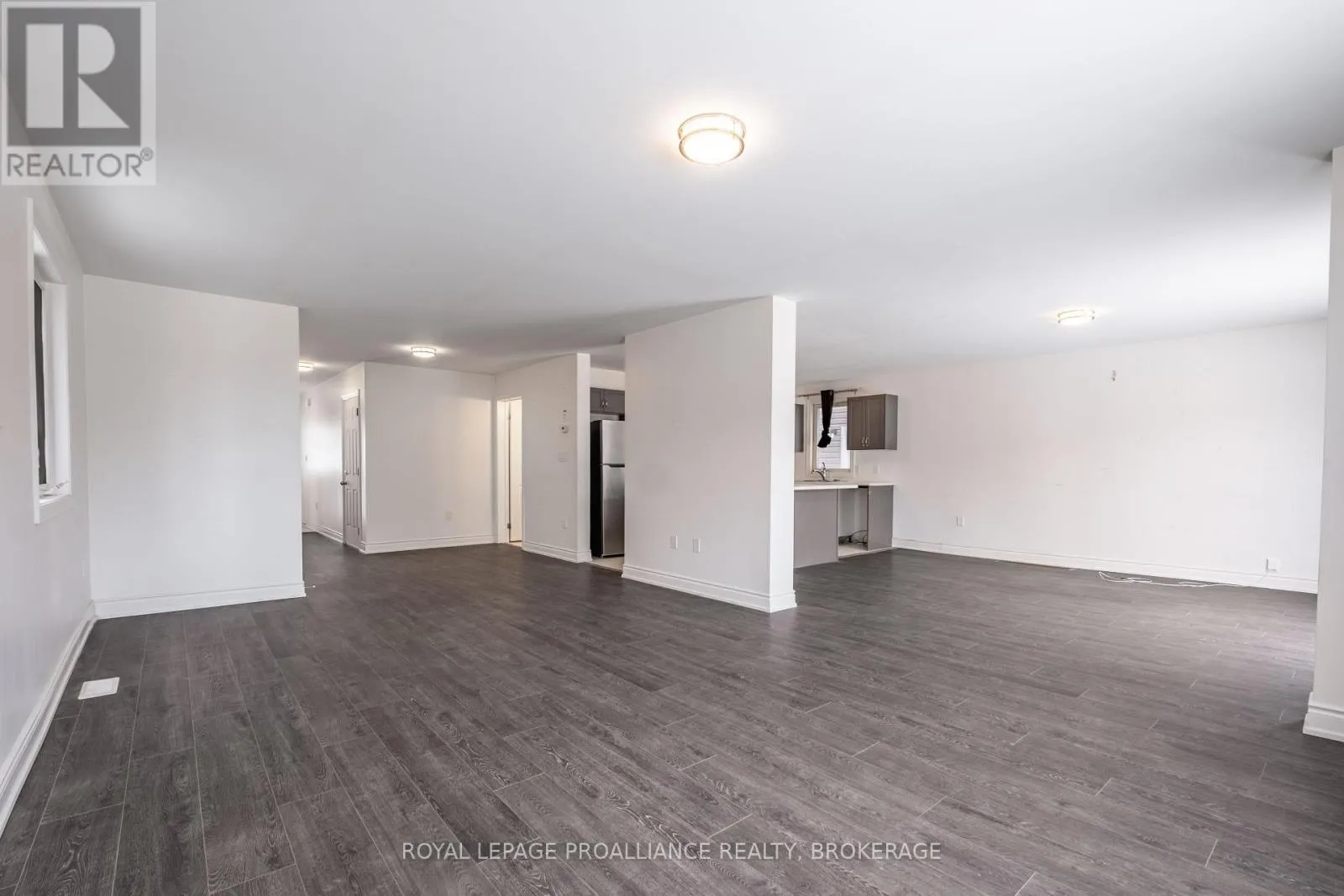 18 MILLCREEK DRIVE