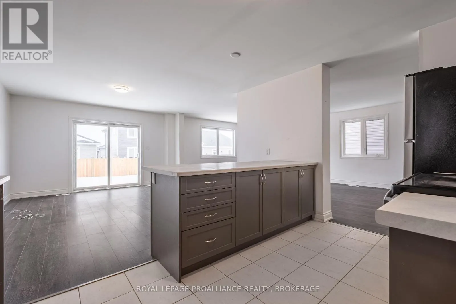 18 MILLCREEK DRIVE