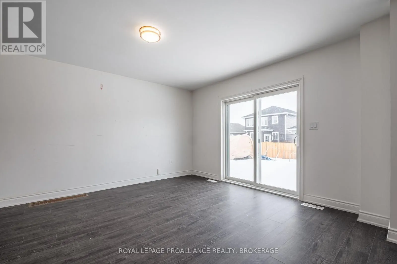 18 MILLCREEK DRIVE