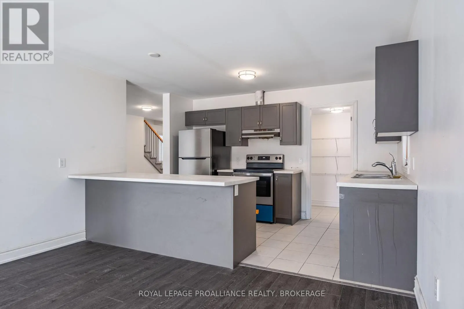 18 MILLCREEK DRIVE