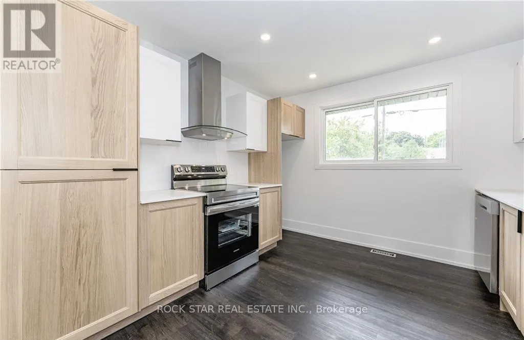 694 UPPER OTTAWA STREET