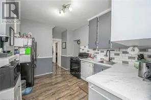 372 BEACH ROAD