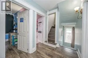 372 BEACH ROAD