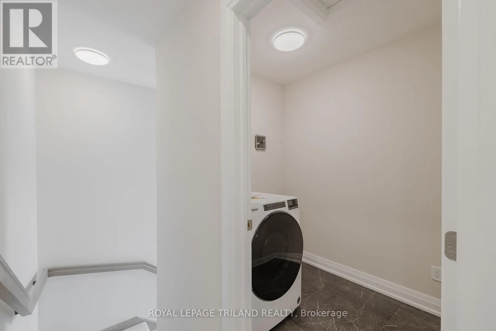 31 ALLISTER DRIVE