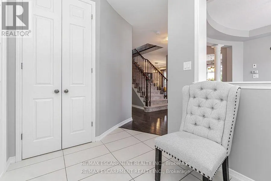 8788 DOGWOOD CRESCENT