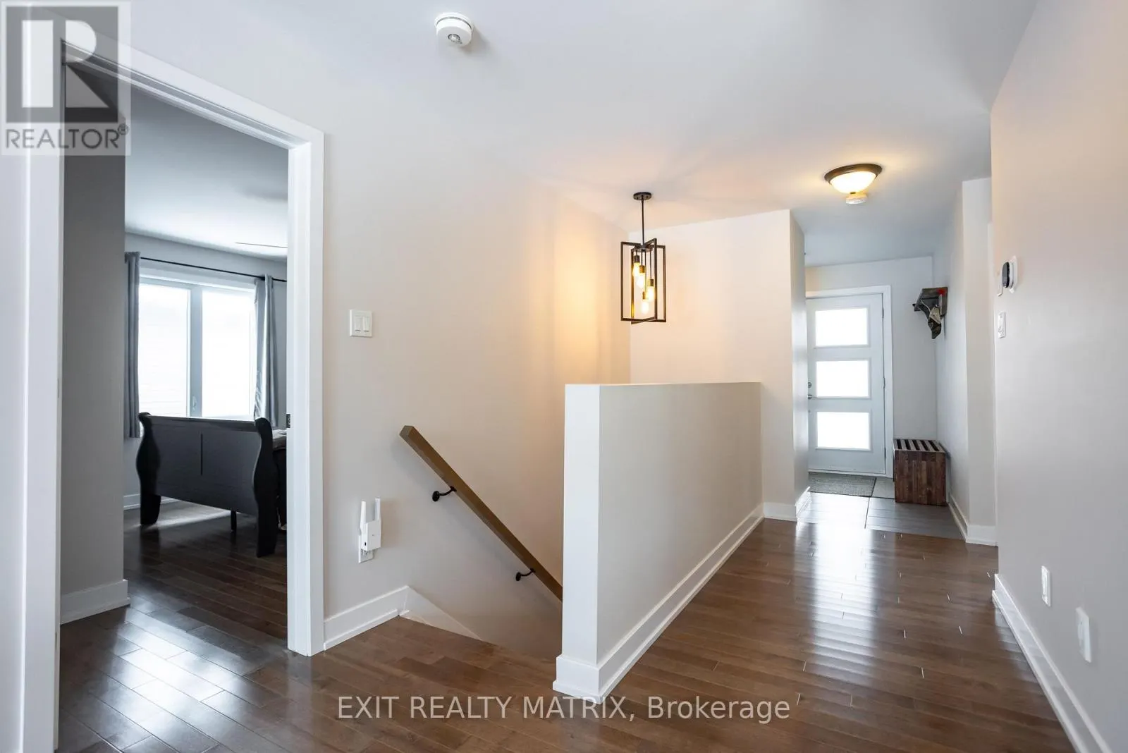 113 ARGILE STREET E