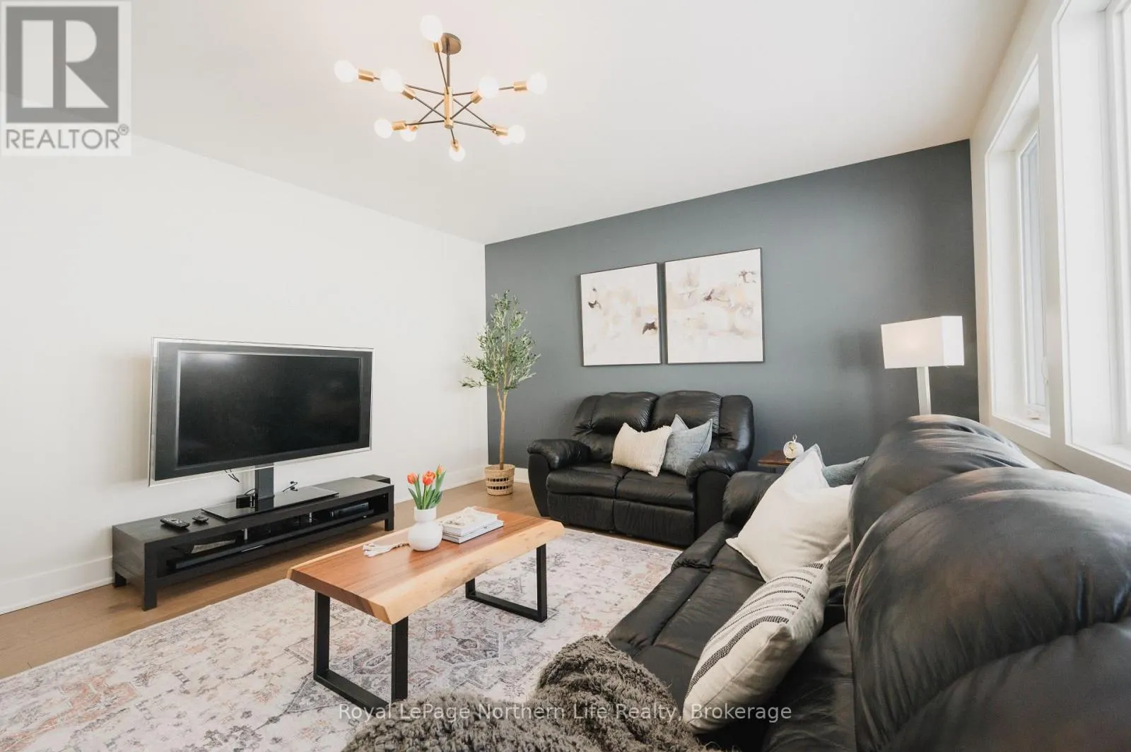 39 KENRETA DRIVE