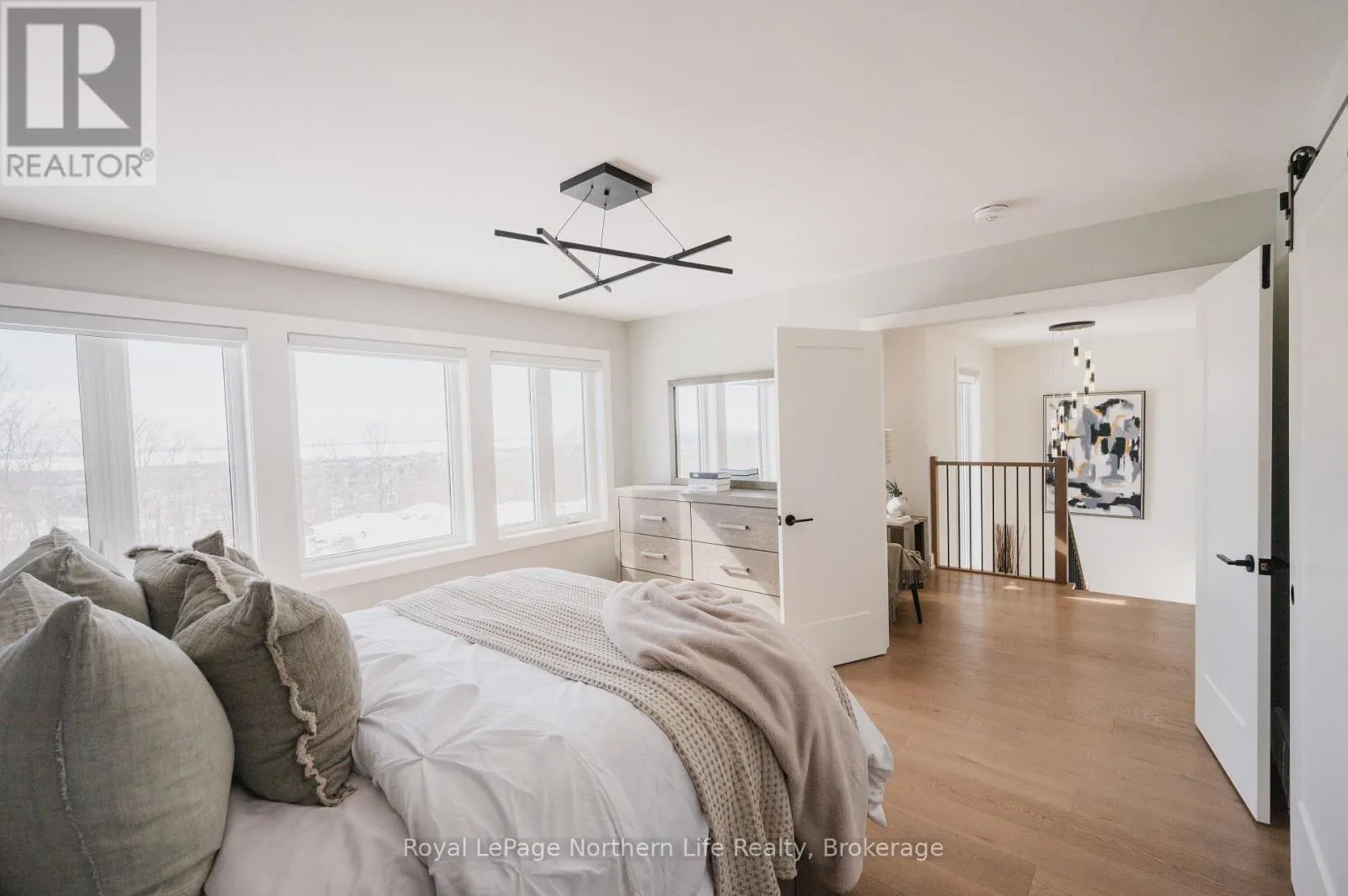 39 KENRETA DRIVE