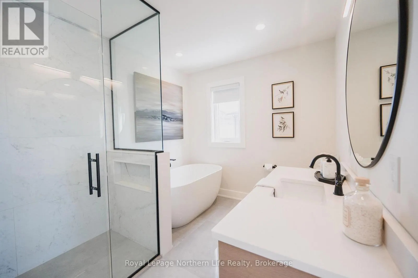 39 KENRETA DRIVE