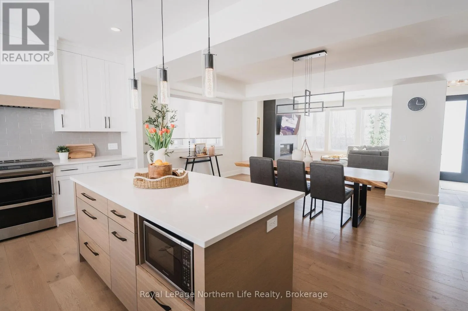 39 KENRETA DRIVE