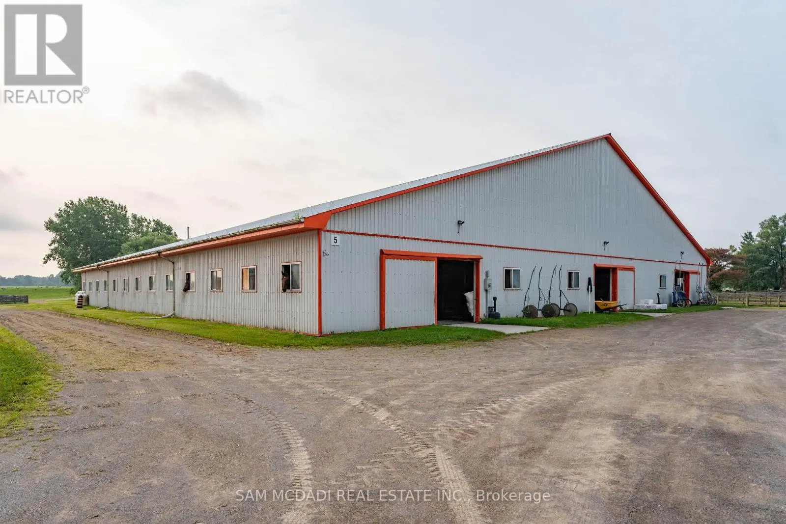 1046 CONCESSION 6 ROAD W