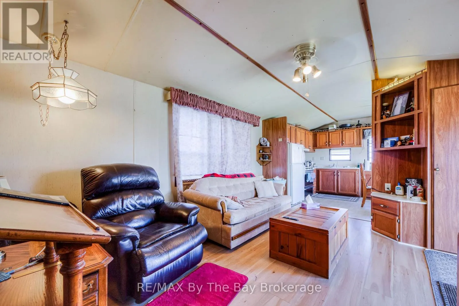 828482 MULMUR NOTTAWASAGA TOWNLINE