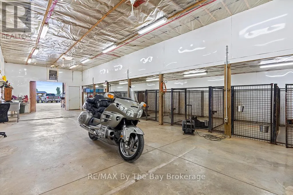 828482 MULMUR NOTTAWASAGA TOWNLINE