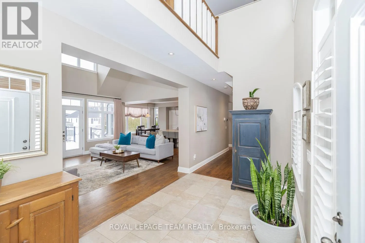 213 CABRELLE PLACE
