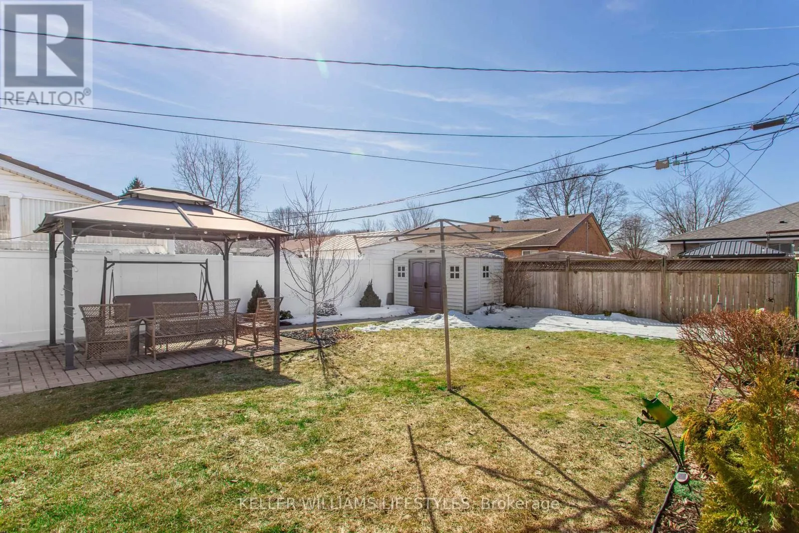 25 QUEENSTON CRESCENT