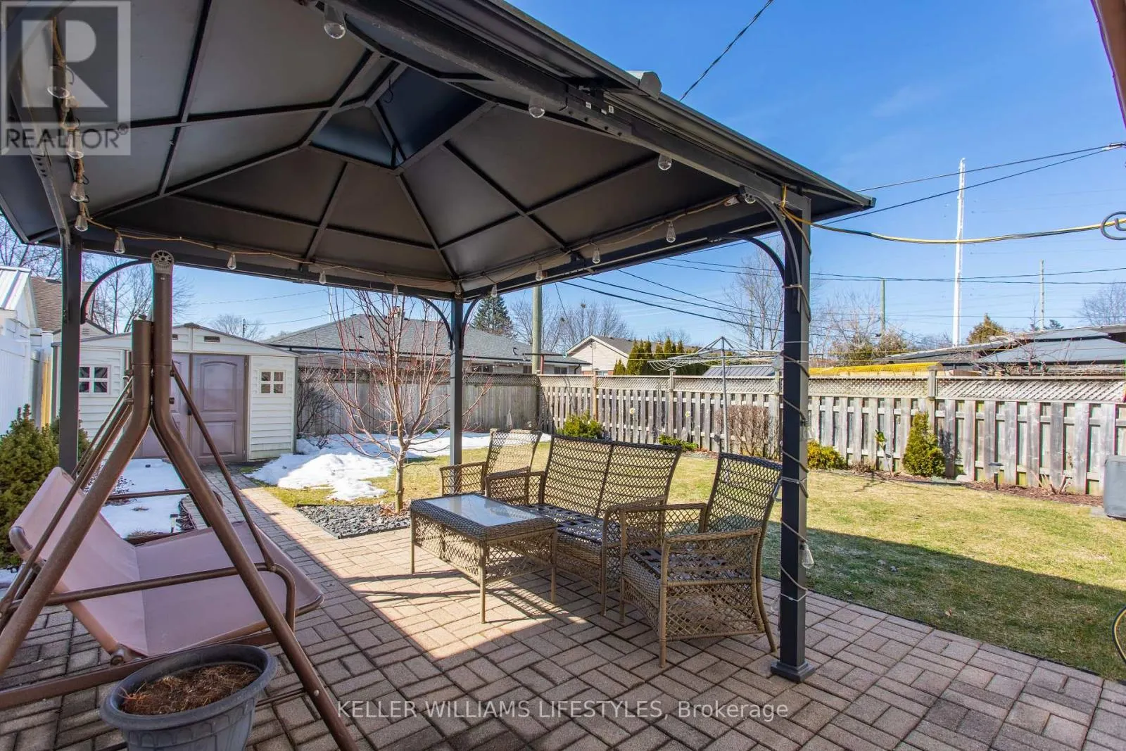 25 QUEENSTON CRESCENT