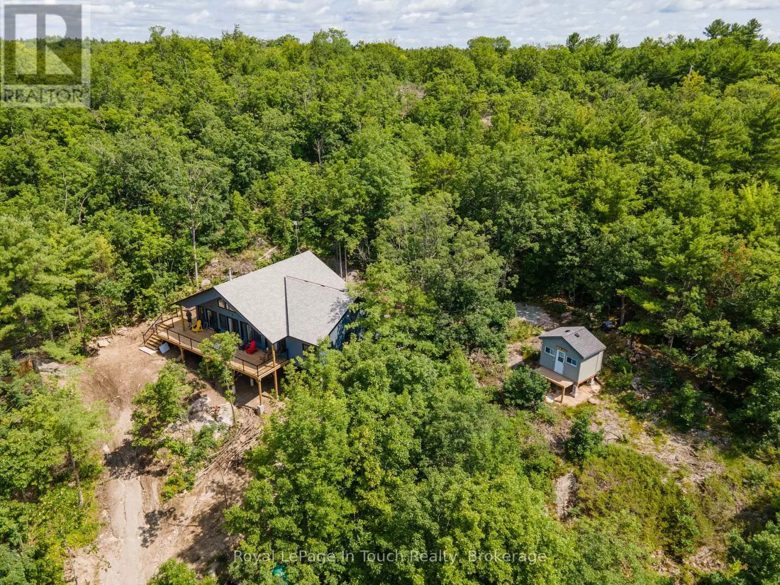 8814 GEORGIAN BAY SHORE
