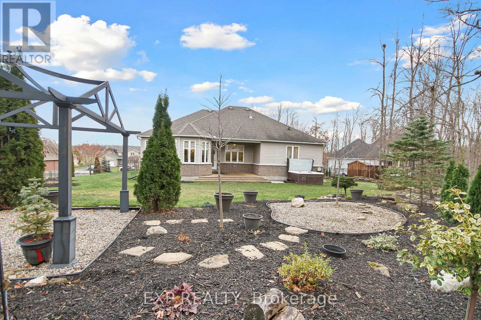 6654 STILLWOOD DRIVE