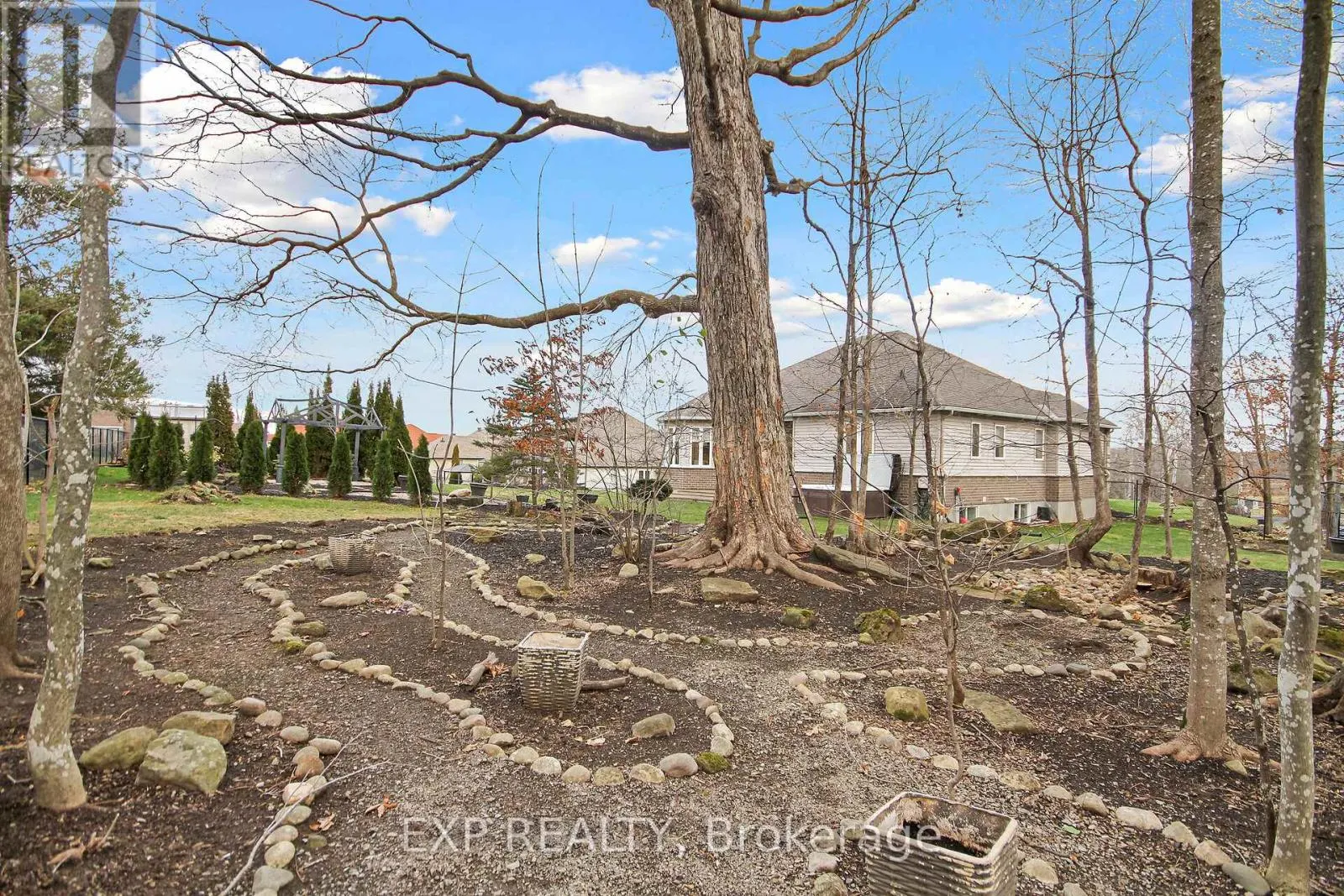 6654 STILLWOOD DRIVE