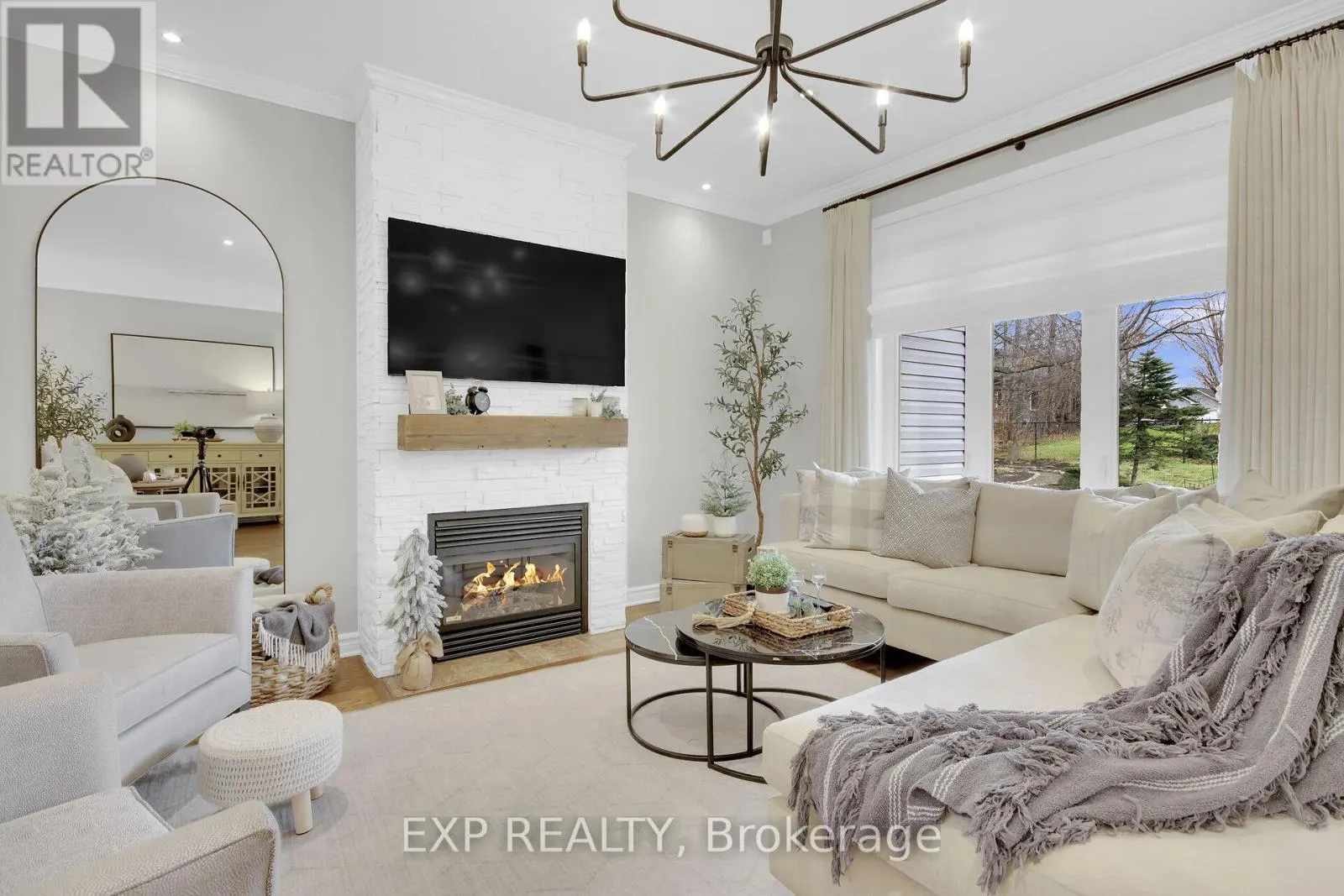 6654 STILLWOOD DRIVE