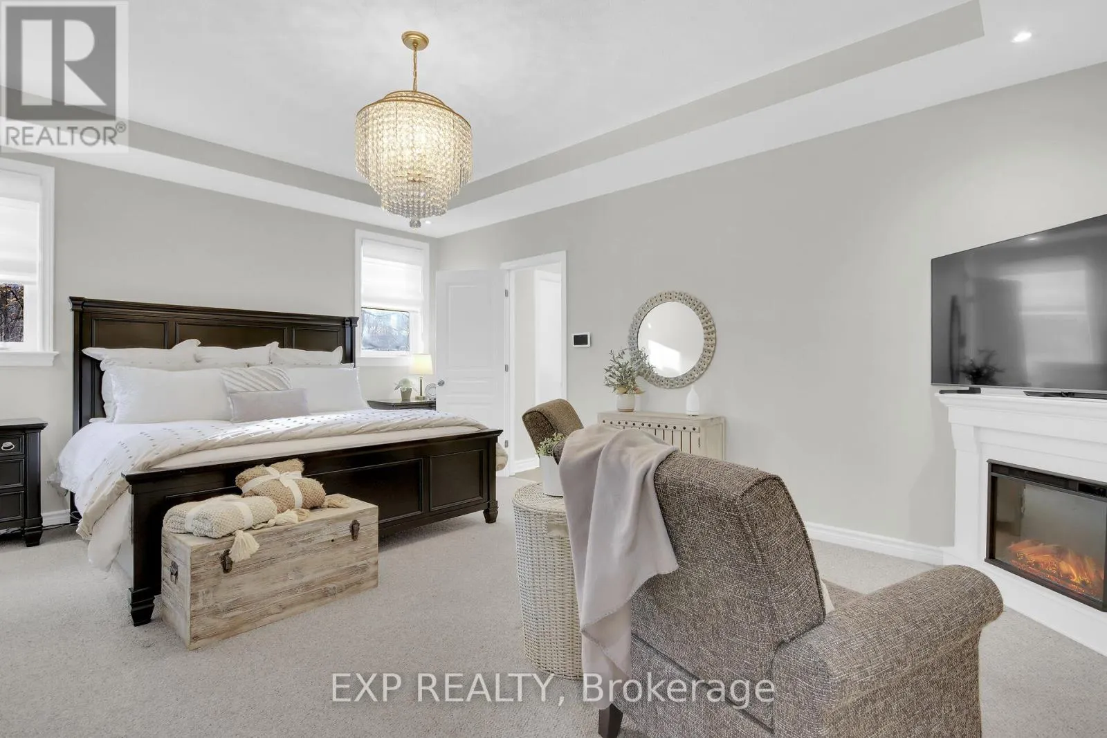 6654 STILLWOOD DRIVE