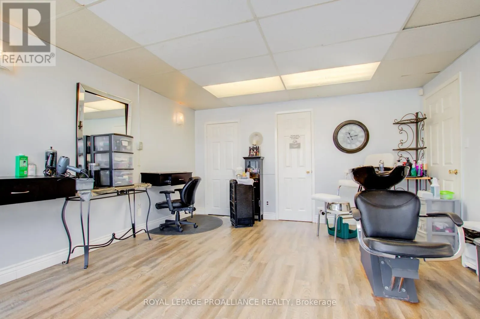 30 PRINCE EDWARD STREET W
