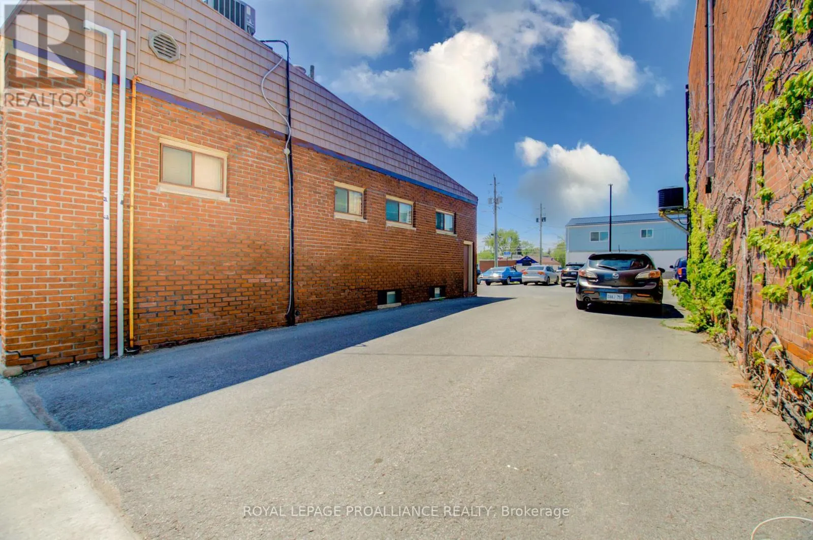 30 PRINCE EDWARD STREET W