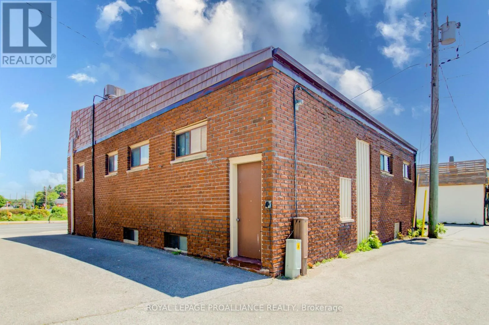 30 PRINCE EDWARD STREET W