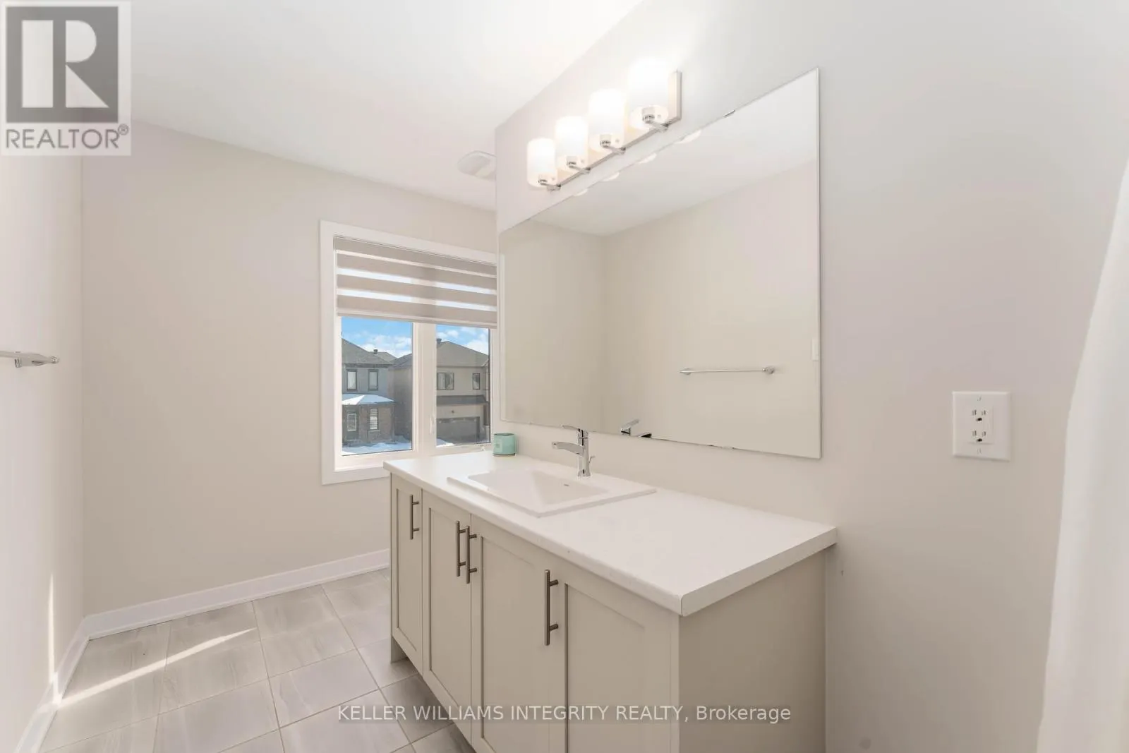 216 CONSERVANCY DRIVE