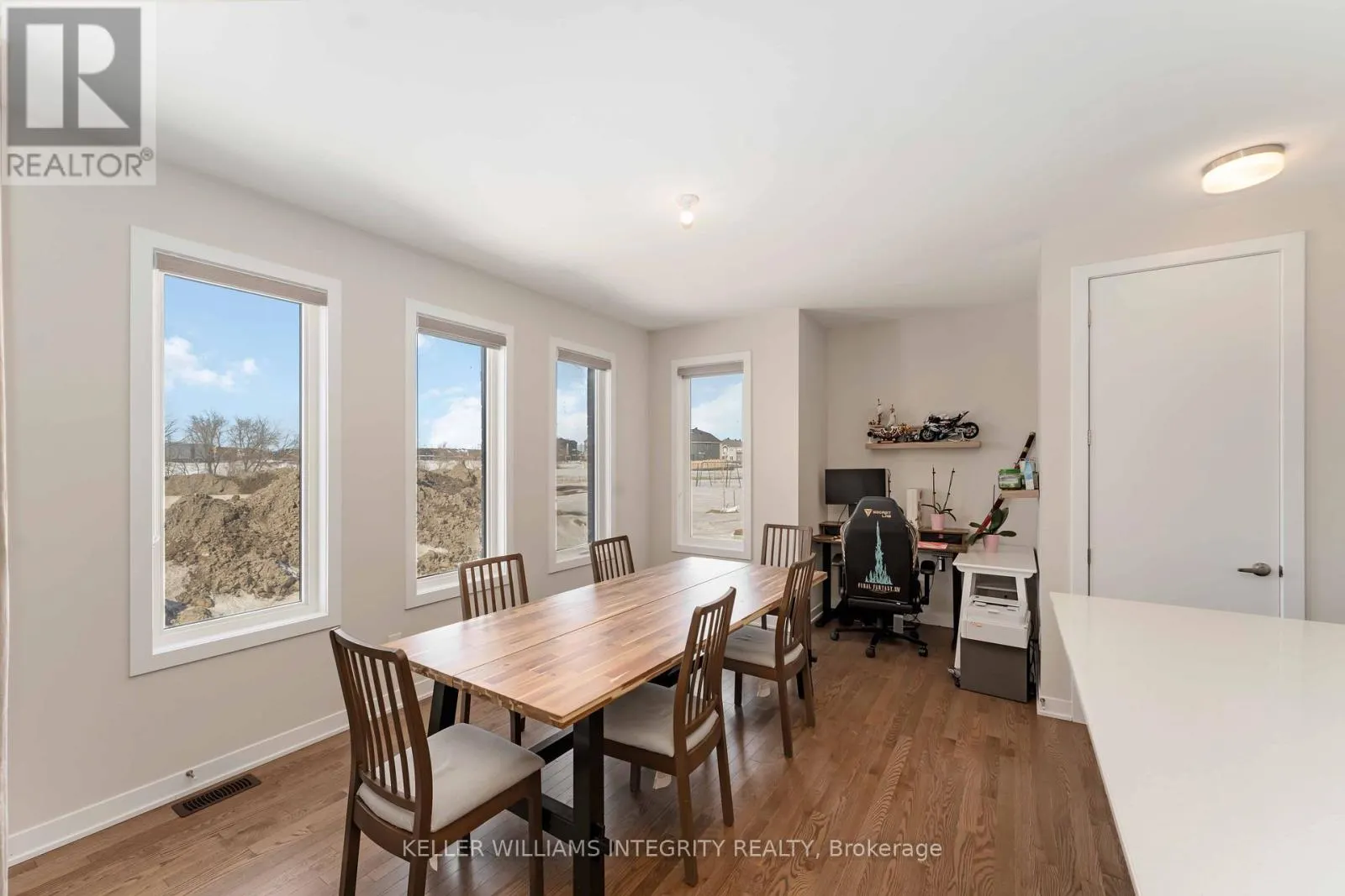 216 CONSERVANCY DRIVE