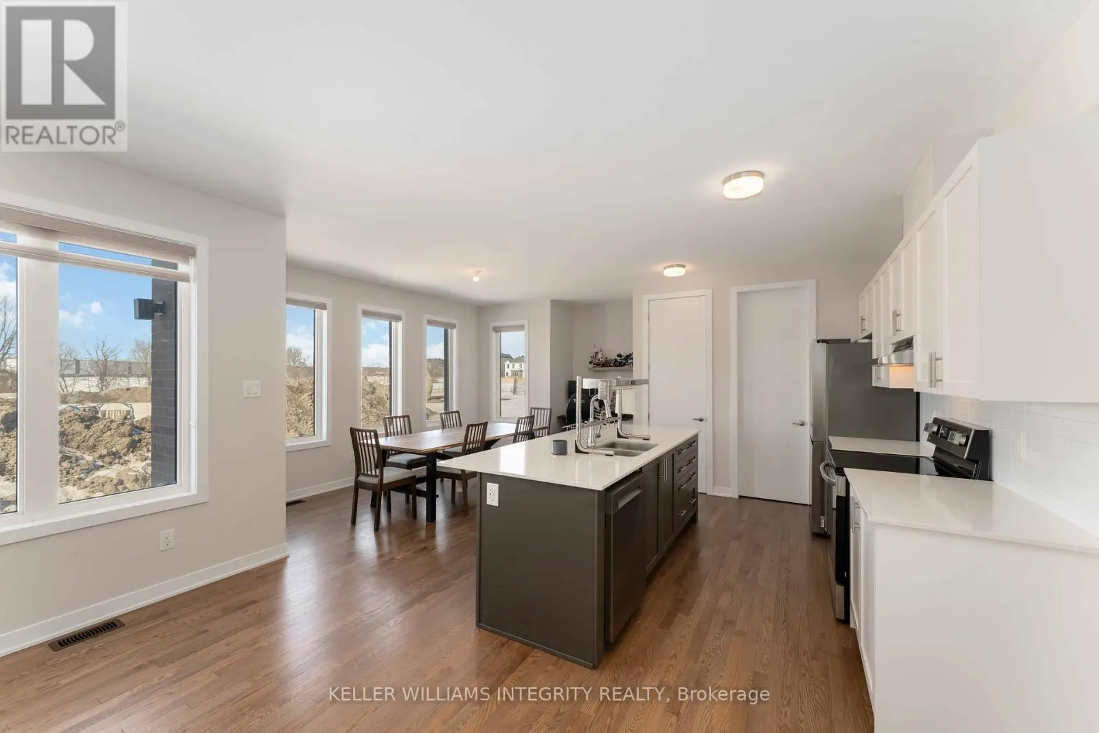216 CONSERVANCY DRIVE