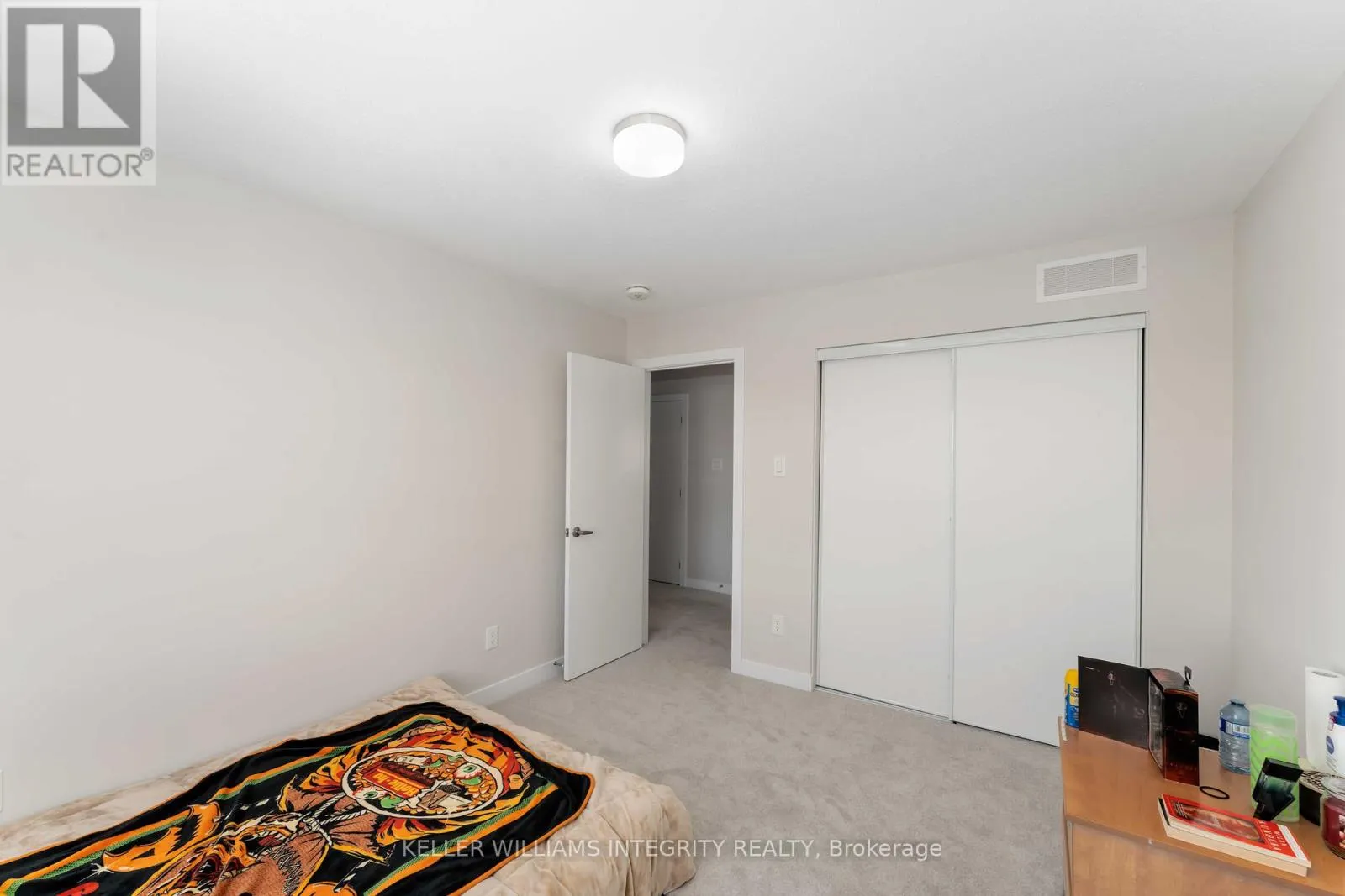 216 CONSERVANCY DRIVE