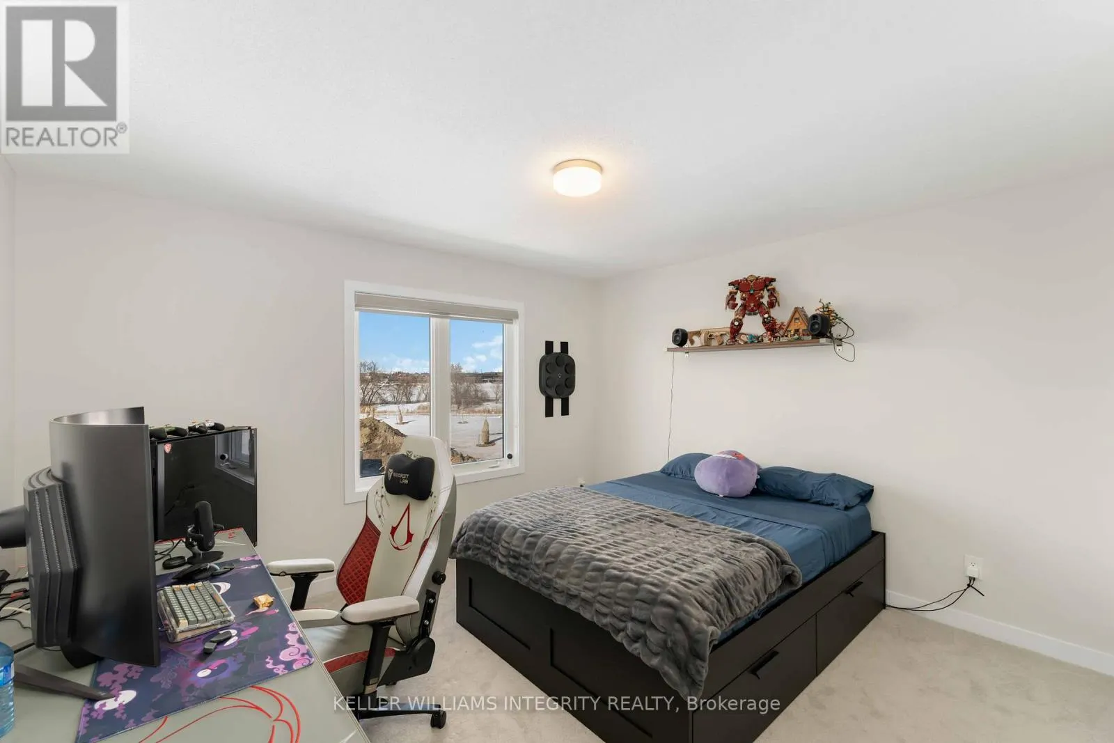 216 CONSERVANCY DRIVE