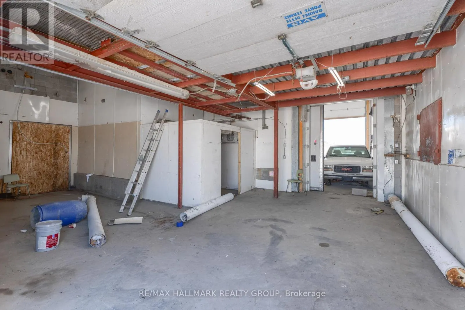 5604 HARRIS ROAD