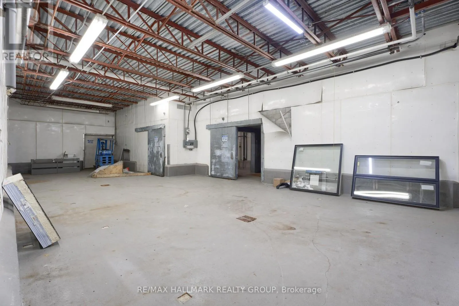 5604 HARRIS ROAD