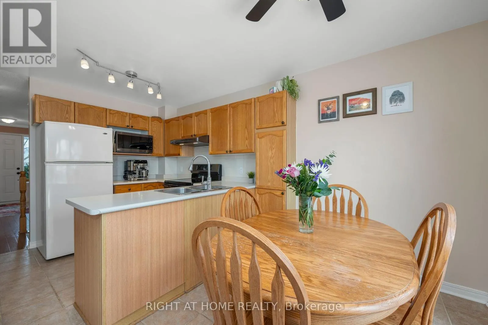 100 LONGSHIRE CIRCLE