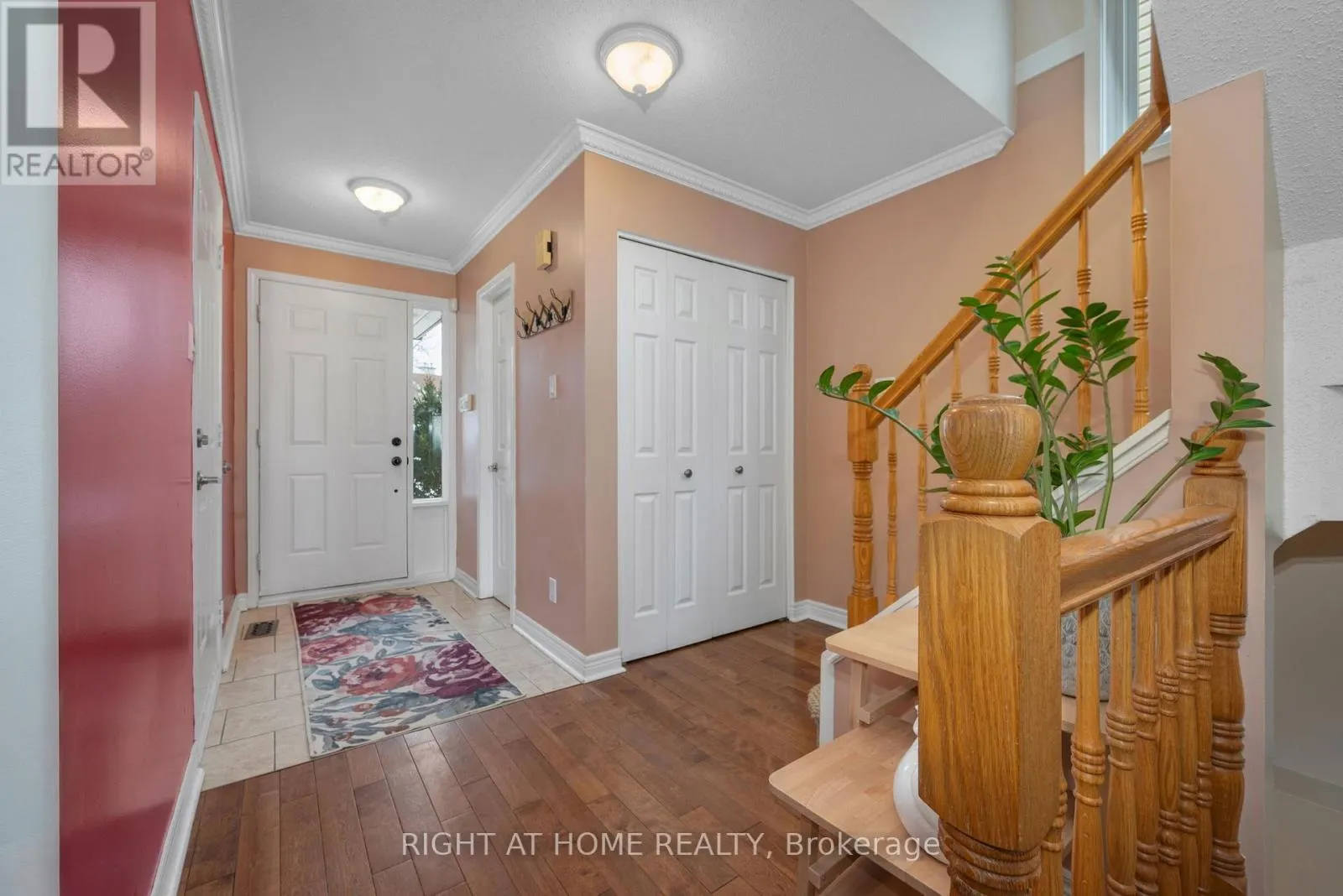 100 LONGSHIRE CIRCLE