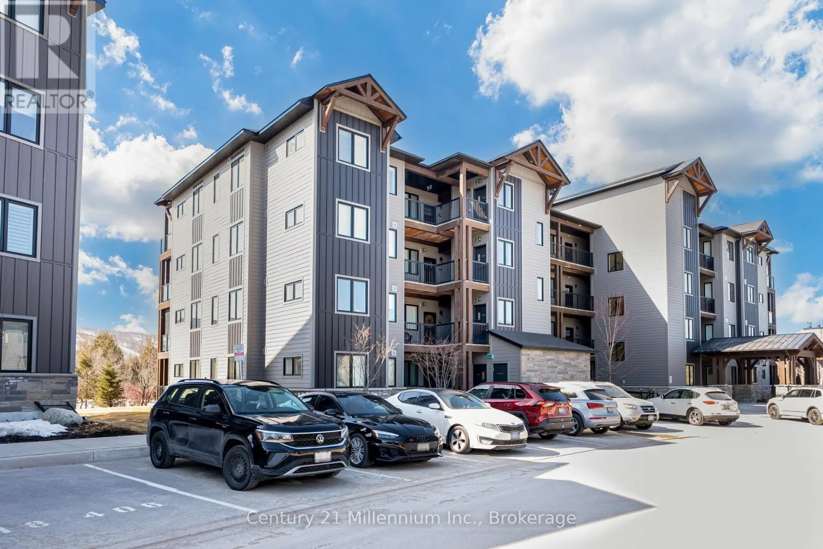 106 - 16 BECKWITH LANE, #106