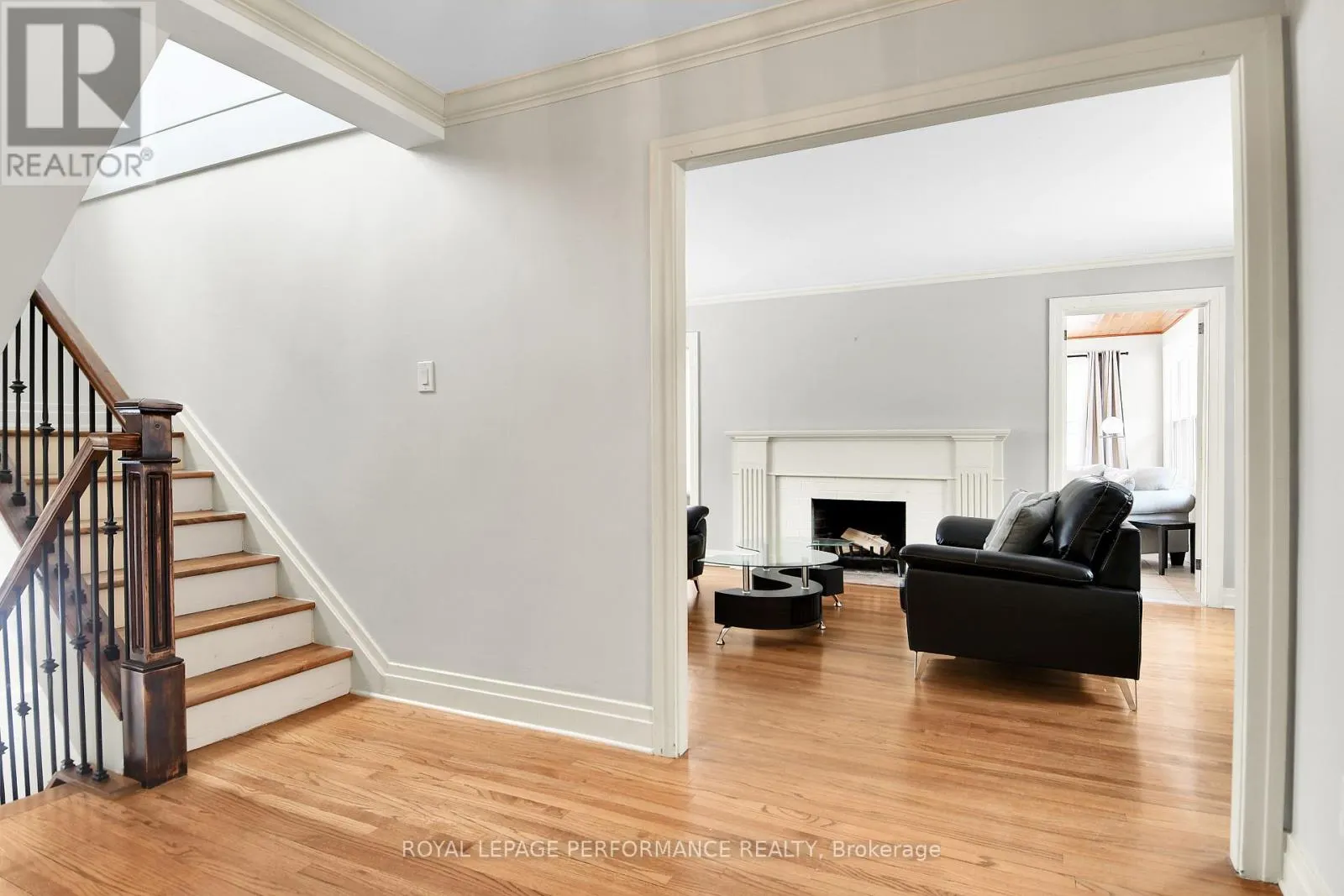 125 LANSDOWNE ROAD S