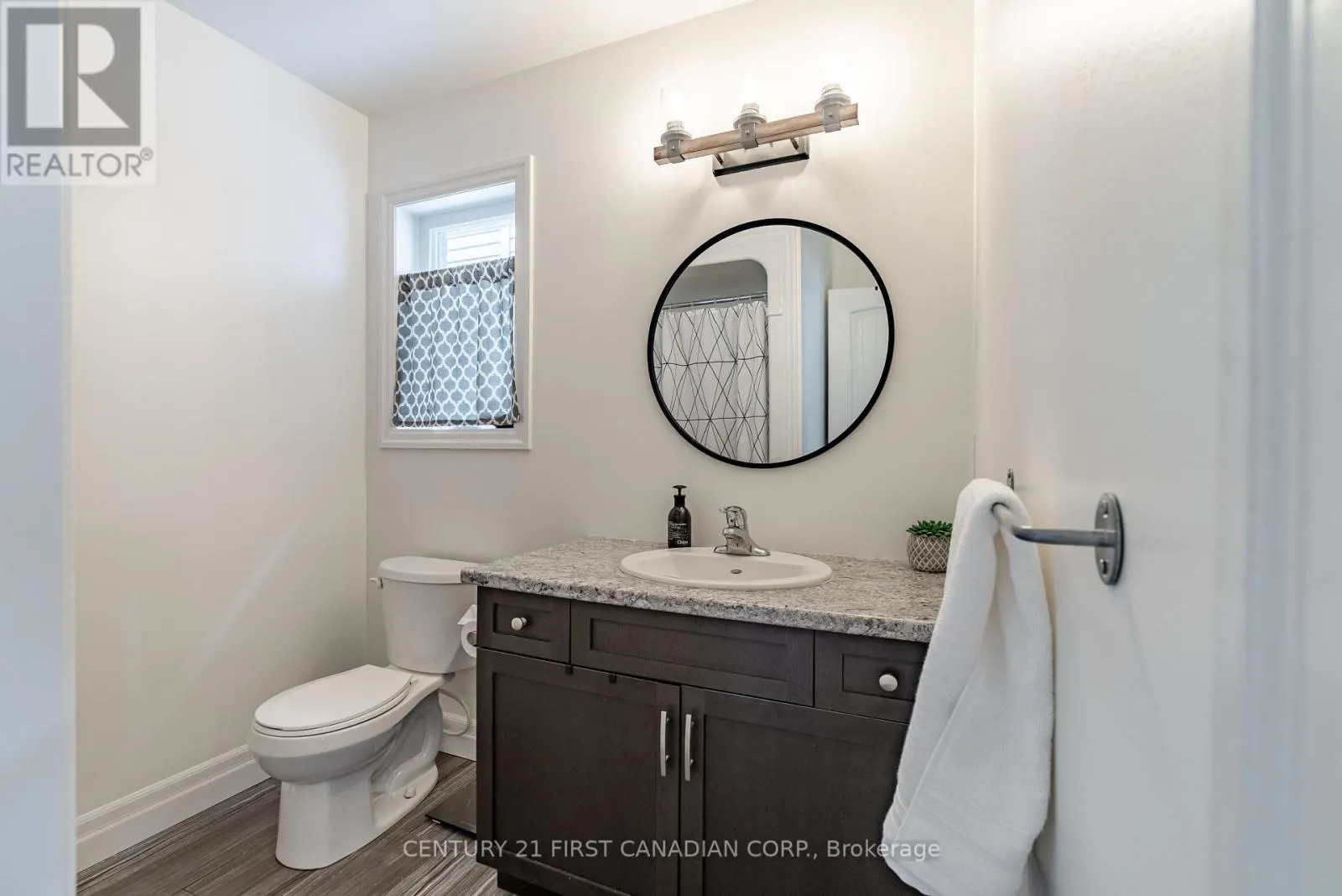 181 GILMOUR DRIVE